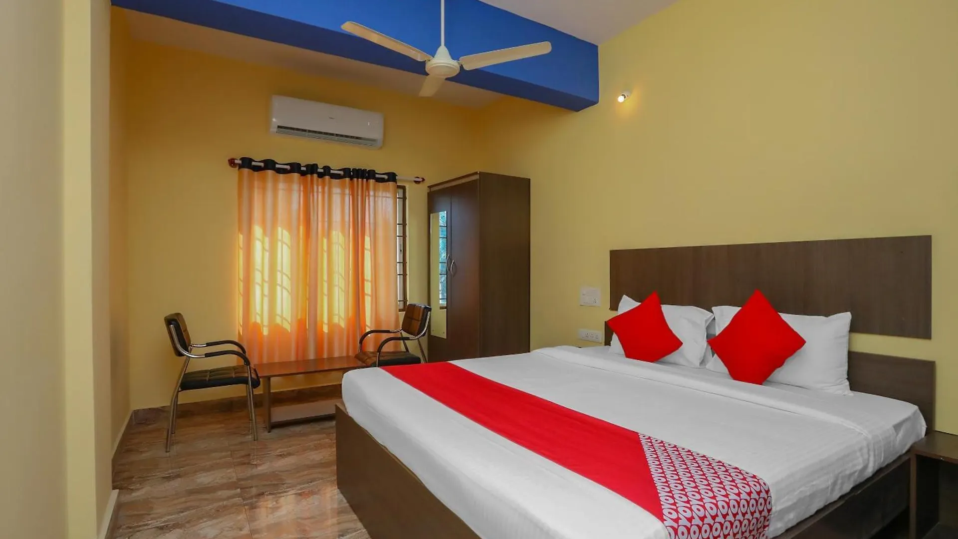The Olive Grand Hotel Mysore 4*,
